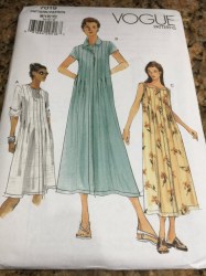 7019 EZ VOGUE TUCK A-DRESS LENGTHS SLEEVES OR NOT PATTERN  14-18  or 20-24 choice uncut